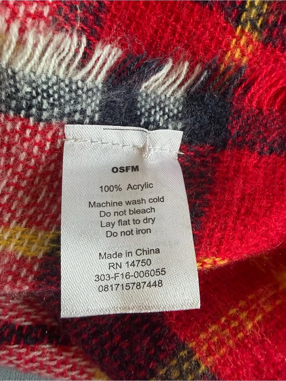 Oversized Red Plaid Blanket Scarf 76x38